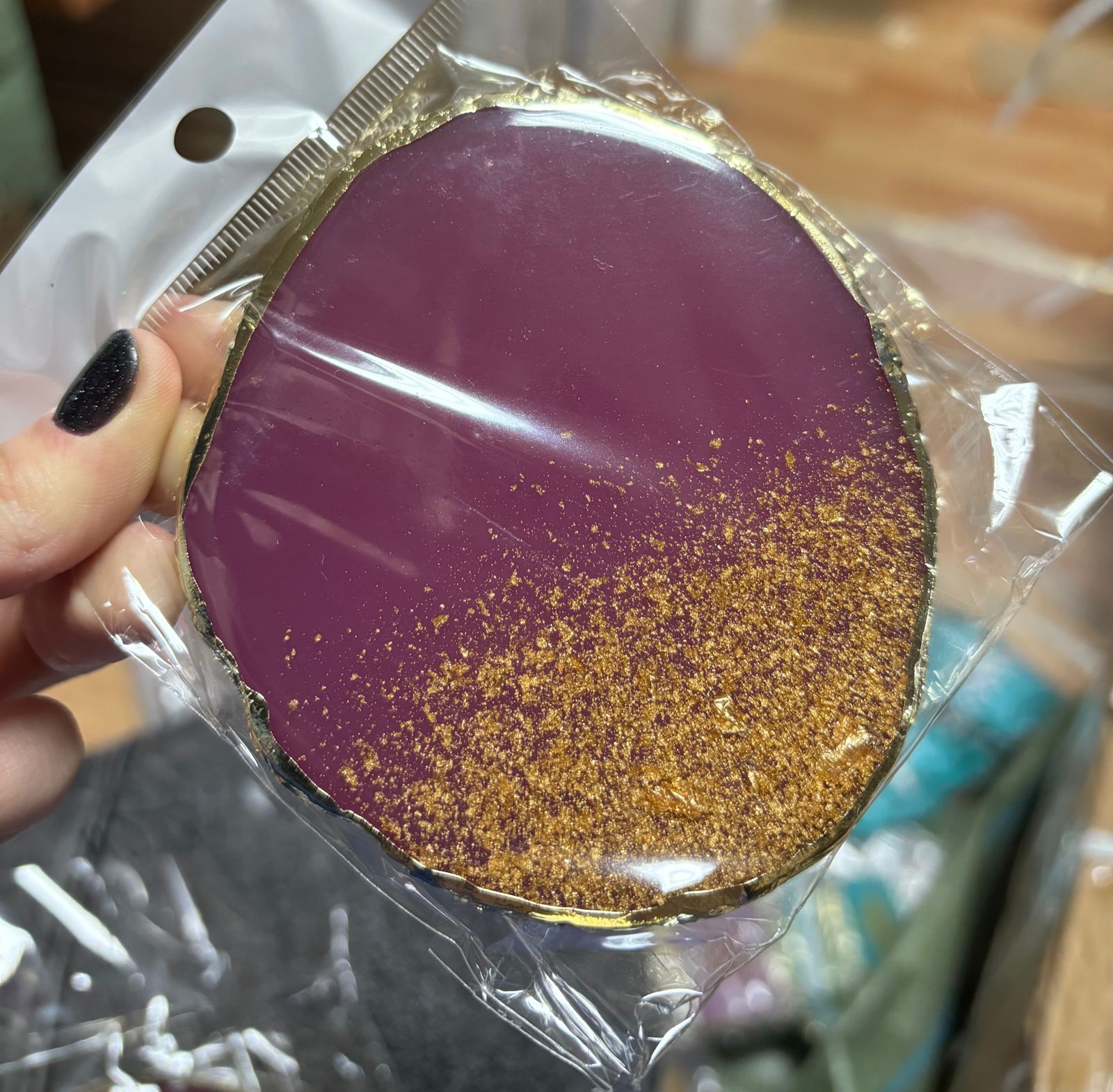 Palette stone (gold leaf) 23