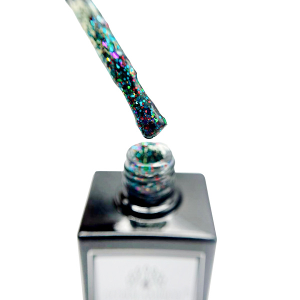 Gel Polish 15ml, Shade 137 – Glossy UV LED Soak-Off Nail Gel
