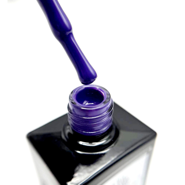 Gel Polish 15ml, Shade 62 – Glossy UV LED Soak-Off Nail Gel
