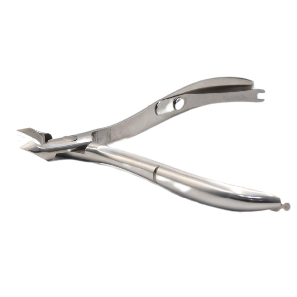 BeeNails Cuticle Nipper Kit – Stainless Steel | B1 Cuticle Nipper Stainless Steel Tool | قاطع الكيوتكل
BeeNails Cuticle Nipper Kit – Stainless Steel | B1 Nail Cutter Manicure Pedicure Tool | اداة قص الكيوتكل