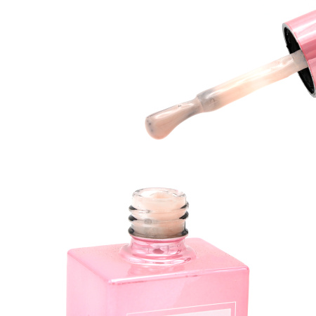 French Rubber Base Coat 15ml – Global Fashion | Professional Nail Gel Base
فرنش روبر بيس كوت 15 مل – جلوبال فاشن | بيس جل بوليش احترافي للأظافر
