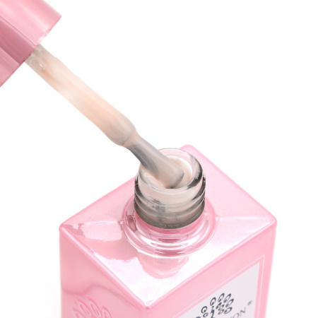 French Rubber Base Coat 15ml – Global Fashion | Professional Nail Gel Base
فرنش روبر بيس كوت 15 مل – جلوبال فاشن | بيس جل بوليش احترافي للأظافر
