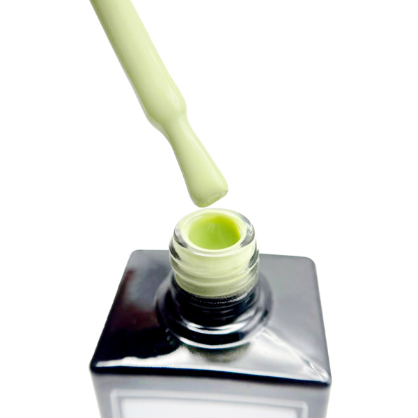 Gel Polish 15ml, Shade 84 – Glossy UV LED Soak-Off Nail Gel
