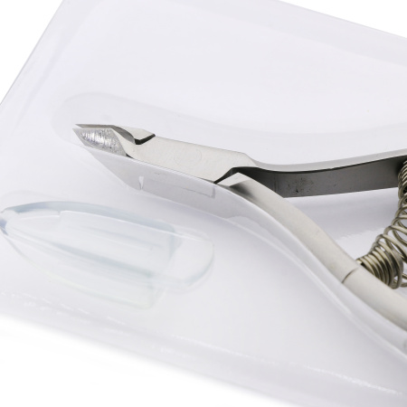 Global Fashion Nail Clippers & Cutters | Detailed Stainless Steel Tools
قصافات ومقصات أظافر جلوبال فاشن | أدوات ستانلس ستيل تفصيلية
