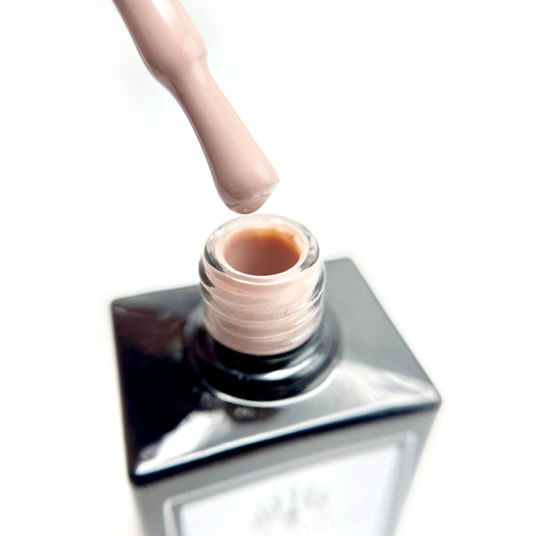 Gel Polish 15ml, Shade 69 – Glossy UV LED Soak-Off Nail Gel
