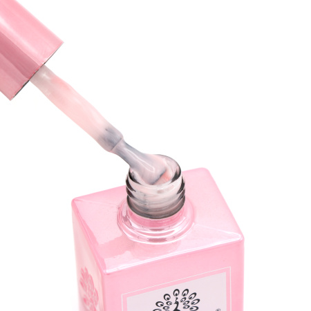 French Rubber Base Coat 15ml – Global Fashion | Professional Nail Gel Base
فرنش روبر بيس كوت 15 مل – جلوبال فاشن | بيس جل بوليش احترافي للأظافر
