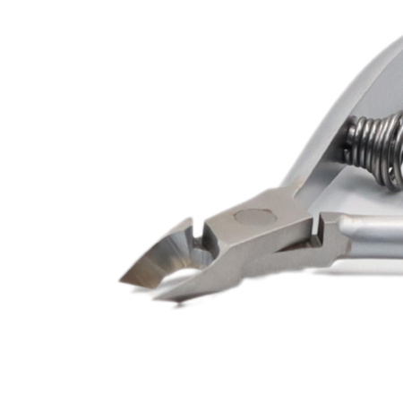 BeeNails Cuticle Nipper Kit – Stainless Steel | B6 Cuticle Nipper Close View Nail Tool | قاطع الكيوتكل
BeeNails Cuticle Nipper Kit – Stainless Steel | B6 Nail Cutter Detailed View Professional Tool | اداة قص الكيوتكل