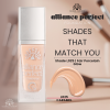 Global Fashion foundation close up seamless blend hydrating finish كريم اساس لقطة مقربة بملمس ناعم