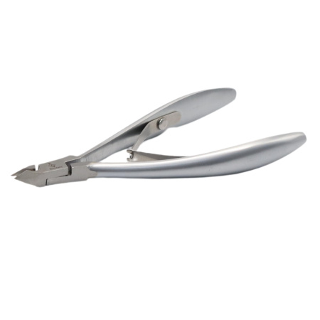 BeeNails Cuticle Nipper Kit – Stainless Steel | B8 Cuticle Nipper Close View Nail Tool | قاطع الكيوتكل
BeeNails Cuticle Nipper Kit – Stainless Steel | B8 Nail Cutter Detailed View Professional Tool | اداة قص الكيوتكل