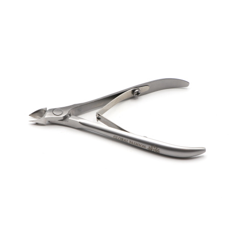 Global Fashion Nail Clippers & Cutters | Detailed Stainless Steel Tools
قصافات ومقصات أظافر جلوبال فاشن | أدوات ستانلس ستيل تفصيلية
