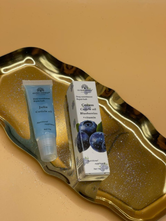 Cuticle Oil Cream – Nail & Cuticle Care | Blueberries + Vitamin Cuticle Oil Close View Nail Care | زيت الكيوتكل
Cuticle Oil Cream – Nail & Cuticle Care | Blueberries + Vitamin Nail Oil Detailed View Moisturizing Treatment | زيت الاظافر