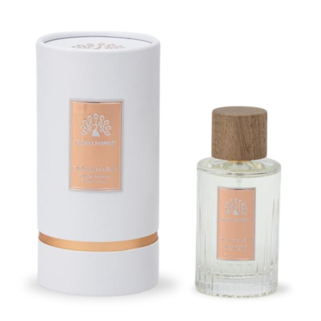 Endless Fantasy Eau de Parfum Unisex 100ml Perfume Close Up - Luxury Unisex Eau de Parfum Spray 100ml | عطر صورة مقربة
