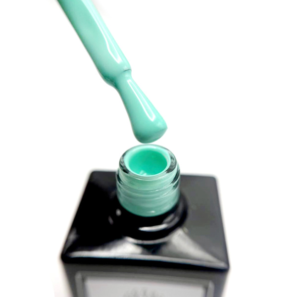 Gel Polish 15ml, Shade 100 – Glossy UV LED Soak-Off Nail Gel
